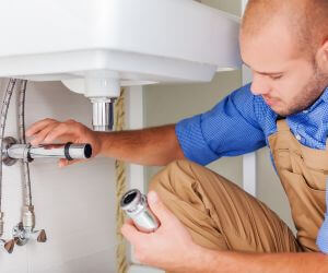 About Emergency plumbing pros Lysite, WY